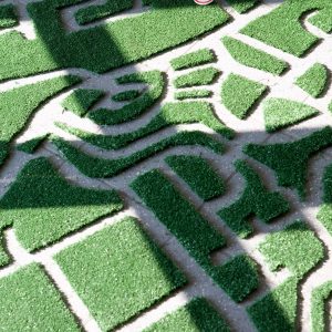 installation streetmaps fake-grass carpet